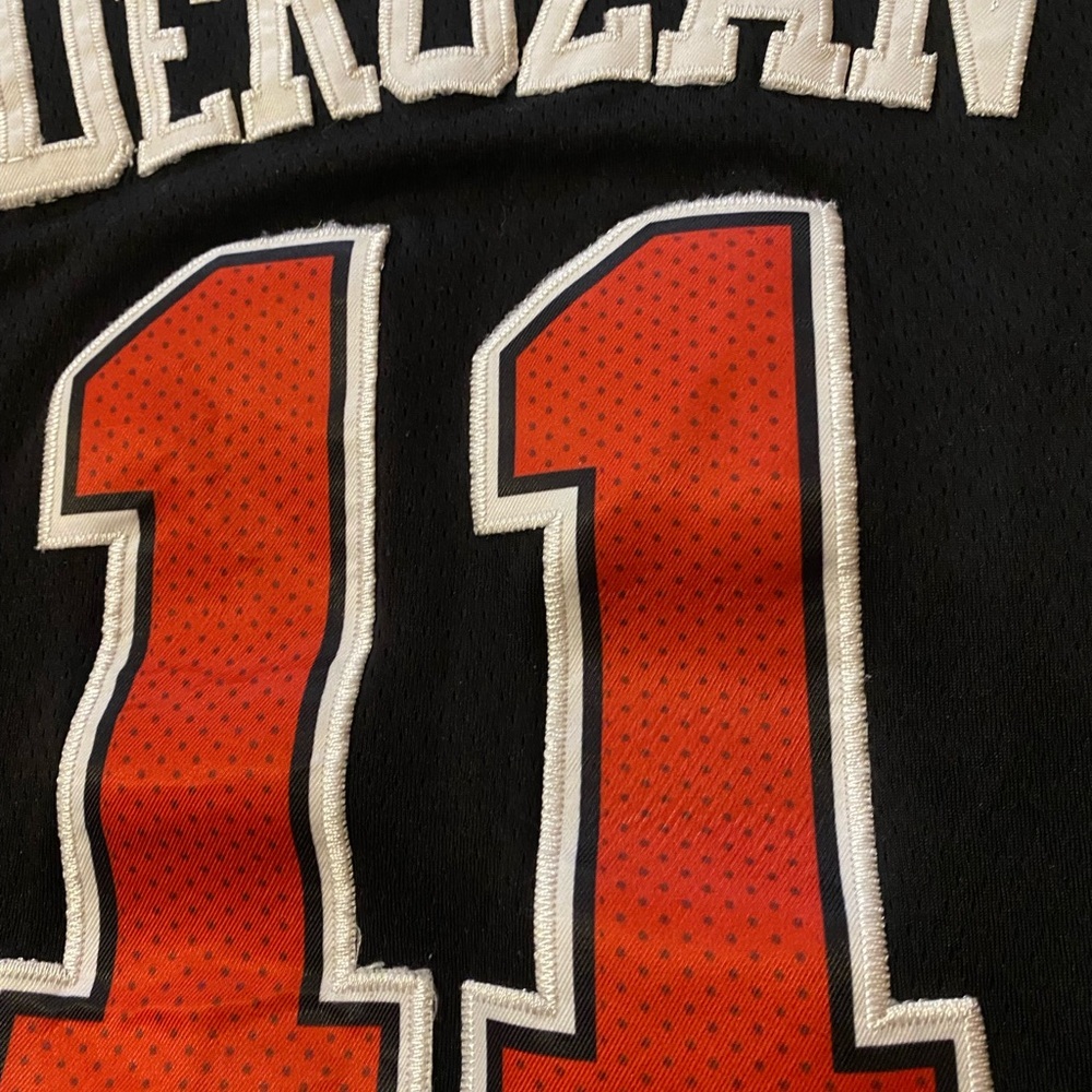 Nike Chicago Bulls NBA Basketball DeRozan No. 11 Jersey size 48 Unisex. - Picture 10 of 13